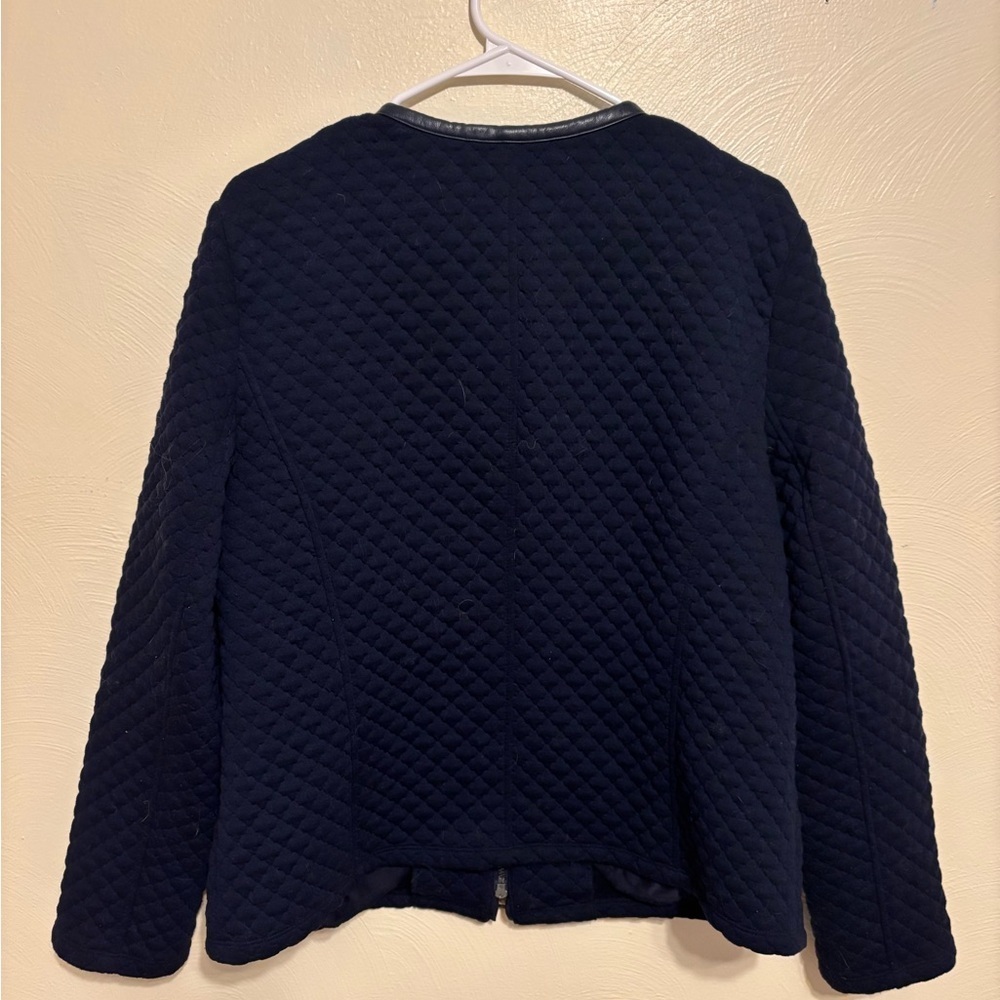 Chico’s Navy Quilted Zip Jacket Faux Leather Trim Size 2 (12) - Picture 8 of 8
